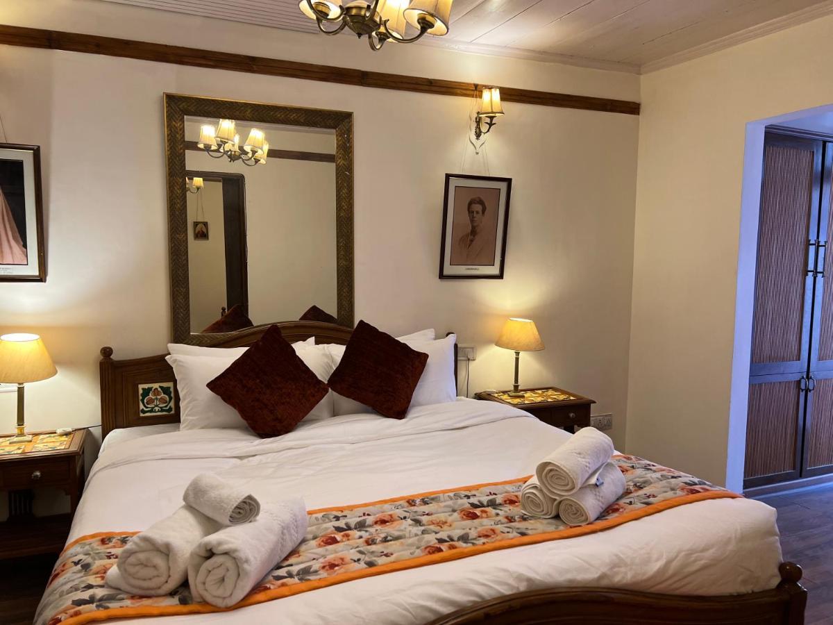 Hotel Woodpark Shimla Esterno foto
