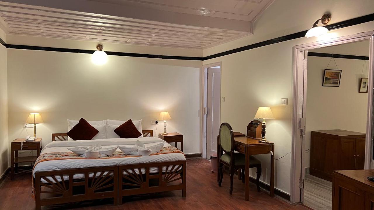 Hotel Woodpark Shimla Esterno foto