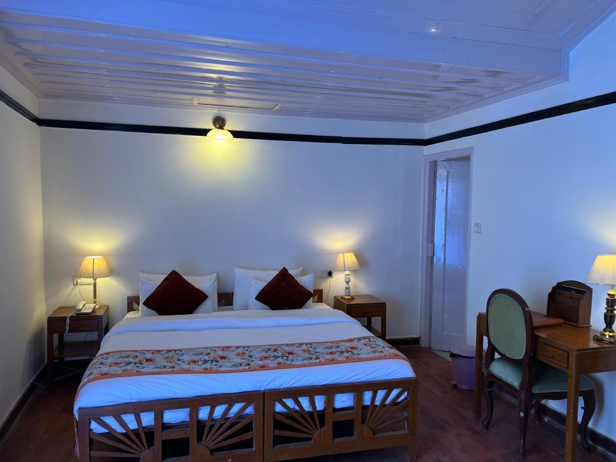 Hotel Woodpark Shimla Esterno foto