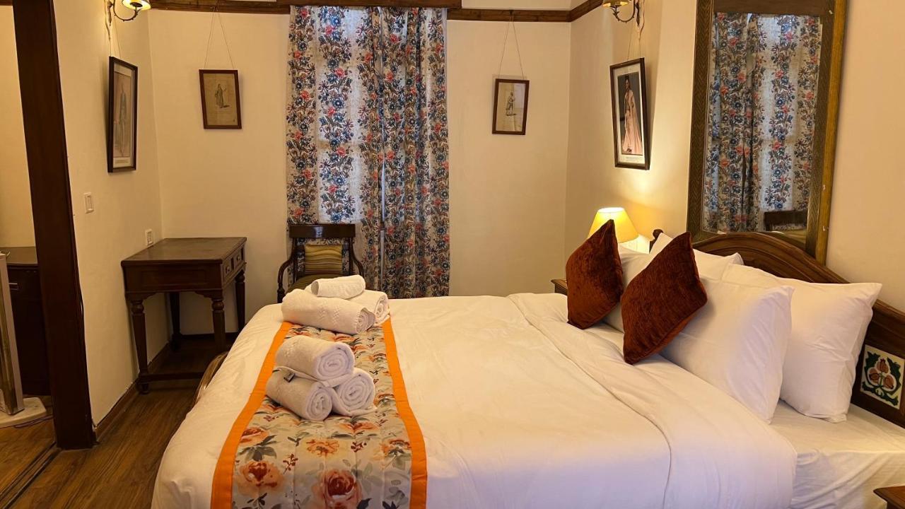 Hotel Woodpark Shimla Esterno foto