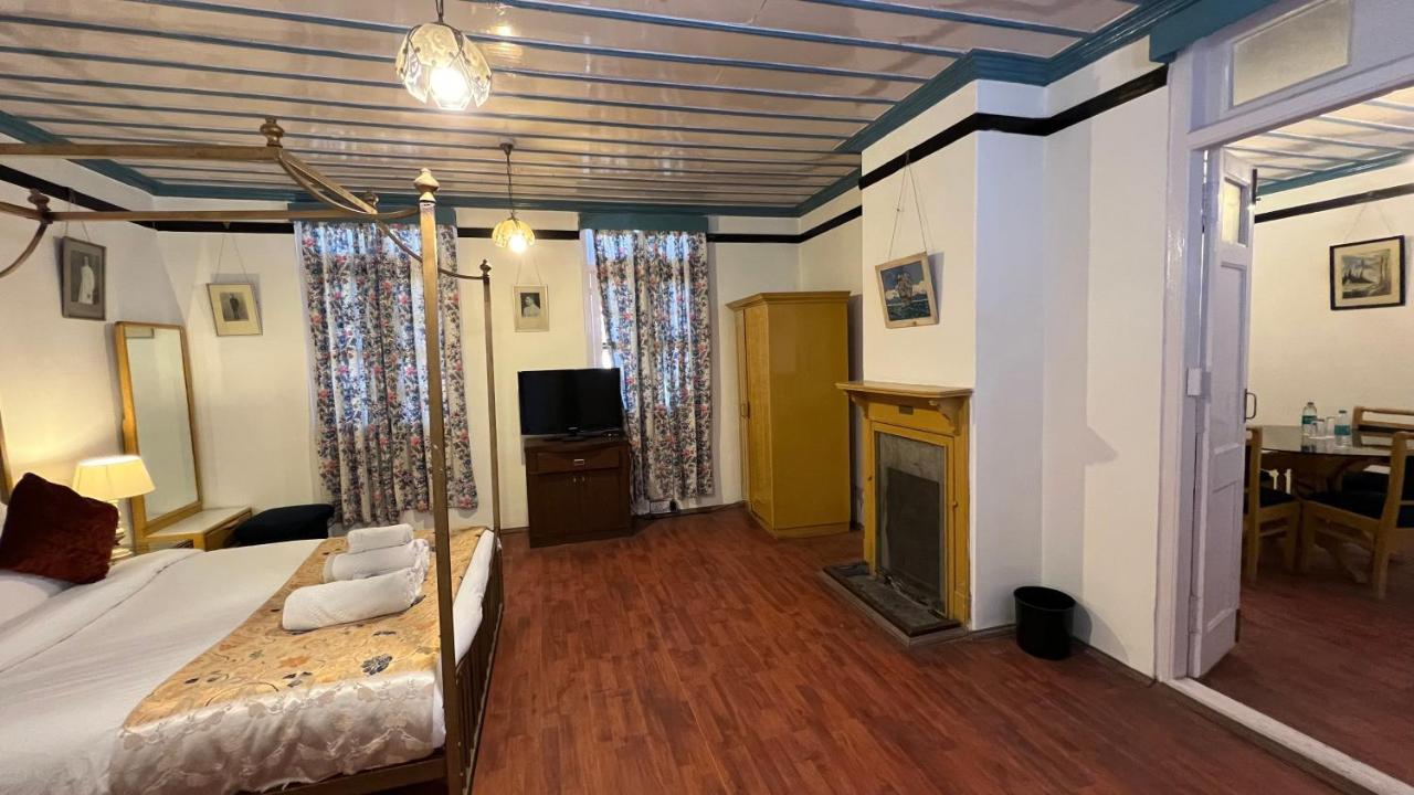 Hotel Woodpark Shimla Esterno foto