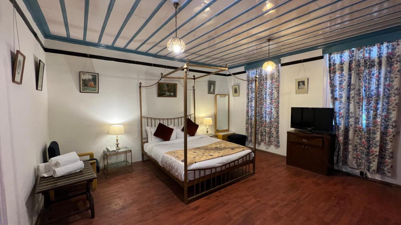 Hotel Woodpark Shimla Esterno foto