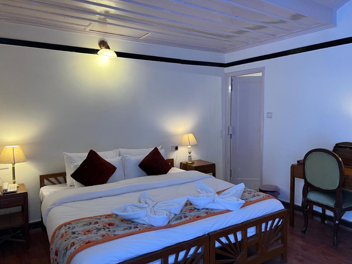 Hotel Woodpark Shimla Esterno foto