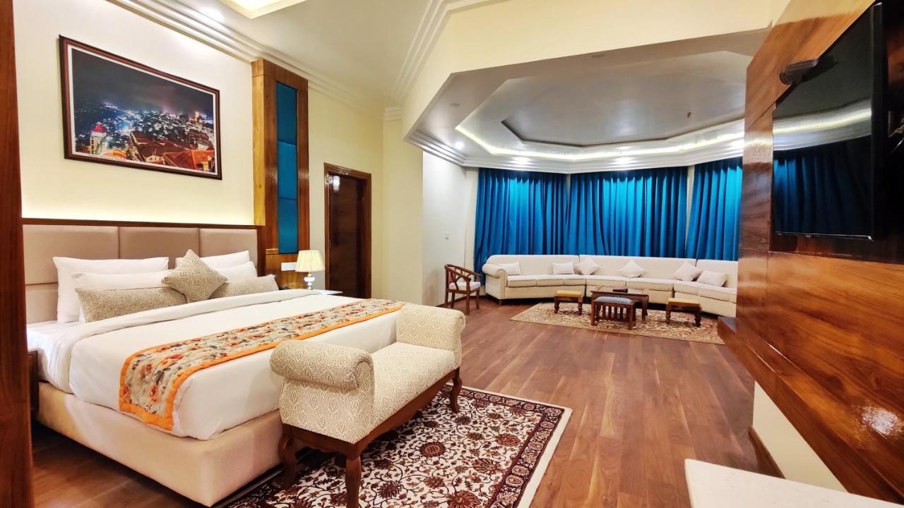 Hotel Woodpark Shimla Esterno foto