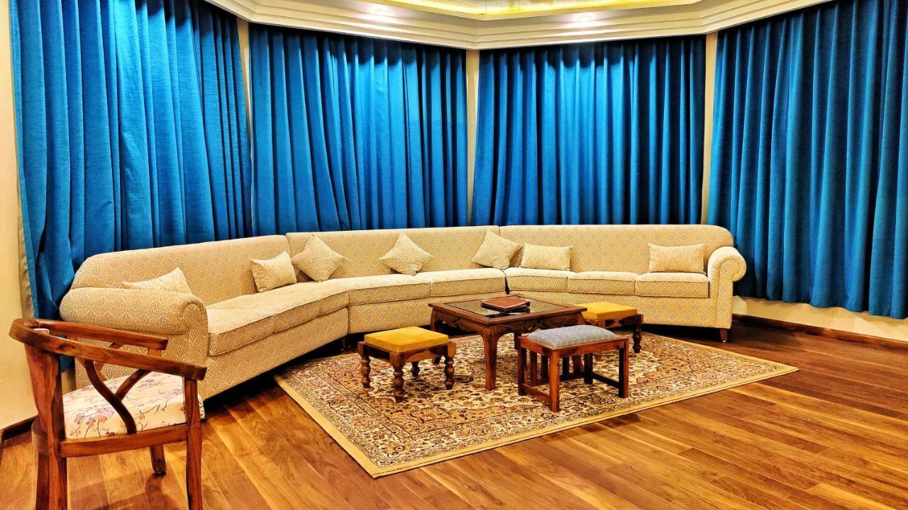 Hotel Woodpark Shimla Esterno foto
