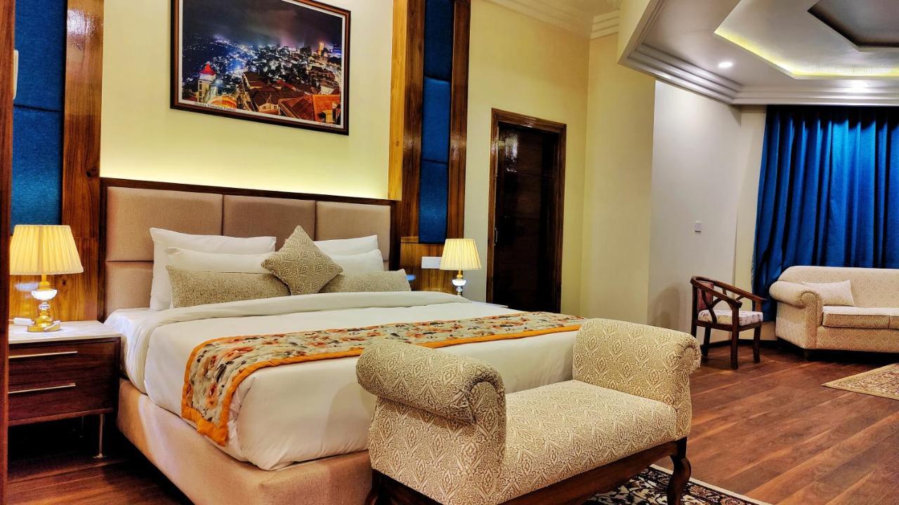 Hotel Woodpark Shimla Esterno foto