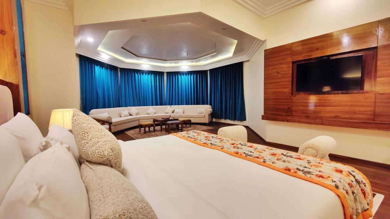 Hotel Woodpark Shimla Esterno foto