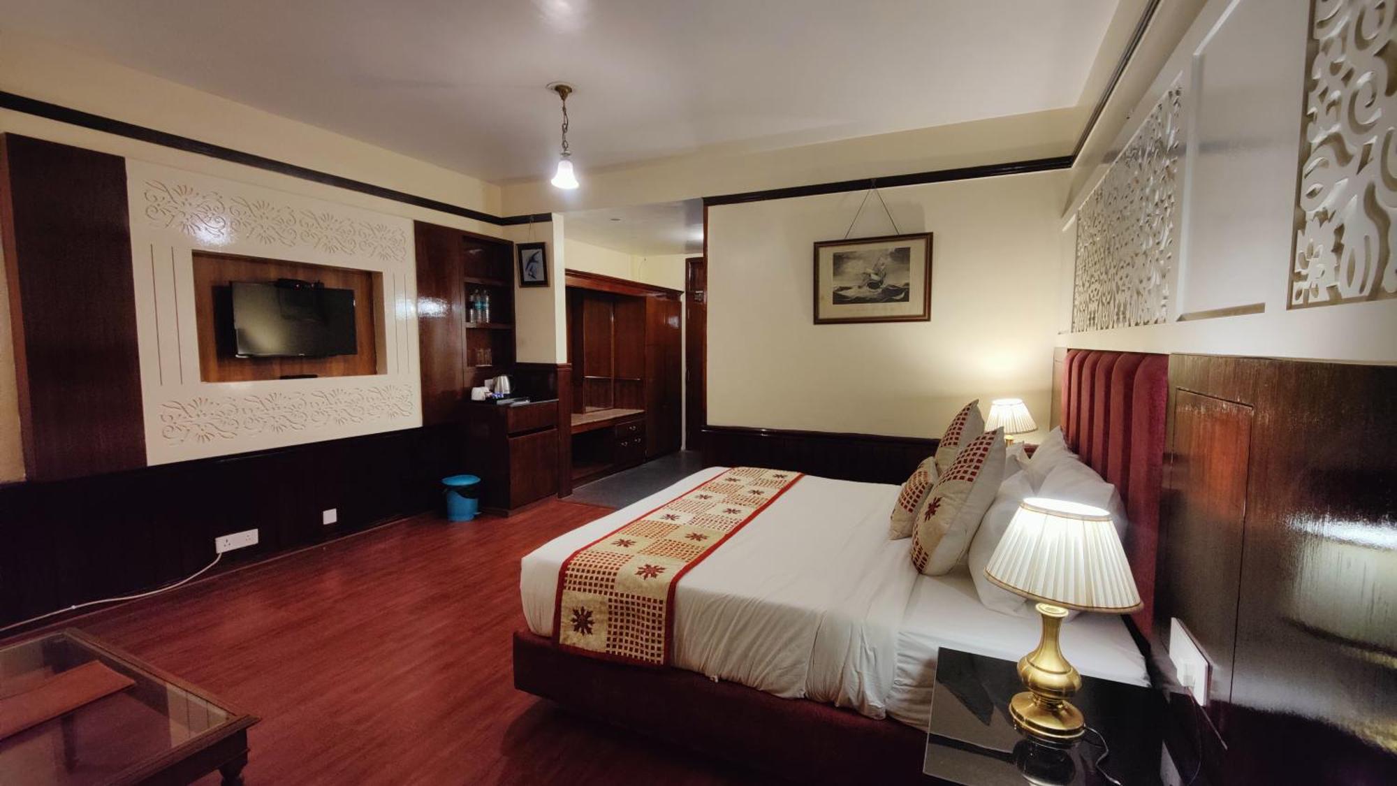 Hotel Woodpark Shimla Esterno foto